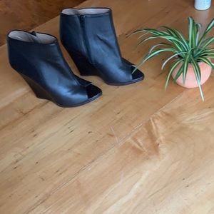 Zara wedge heels sz 8